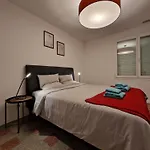 Apartment Maison Ping ,en Face Des Arenes Béziers
