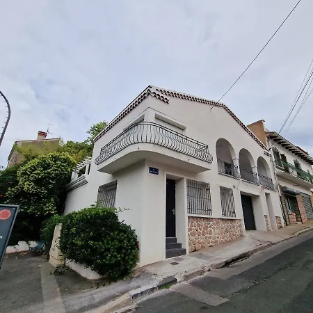 Apartment Maison Ping ,en Face Des Arenes Béziers