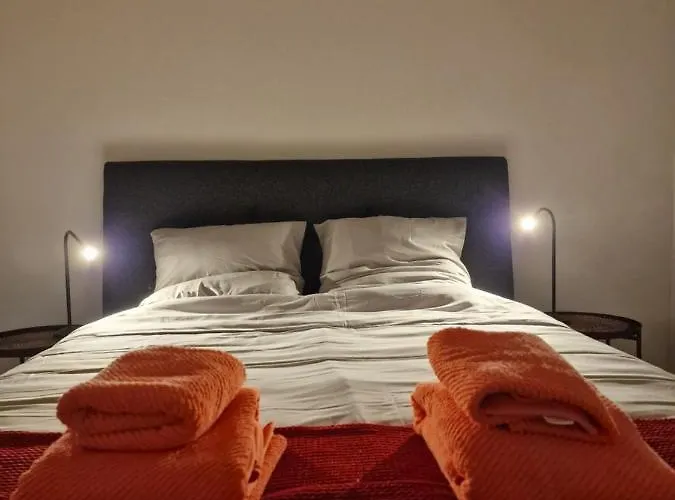Maison Ping ,en Face Des Arenes * Béziers